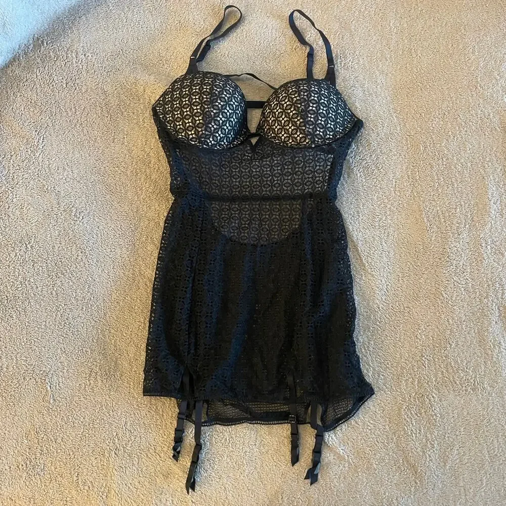 Victoria Secret women's lace bustier 36C slip lingerie garter dress nightwear